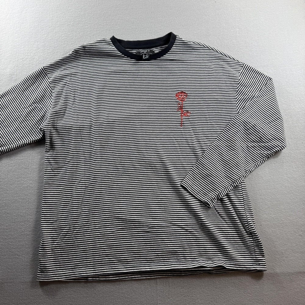 Forever 21 Shirt Mens Medium Black White Striped Long Sleeve Rose Graphic Tee - Picture 1 of 6